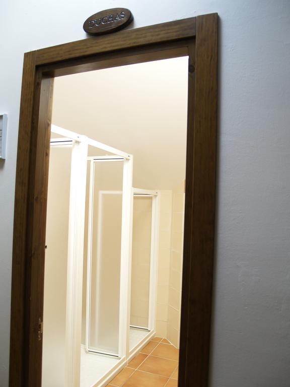 Albergue De Yebra Yebra de Basa Rom bilde